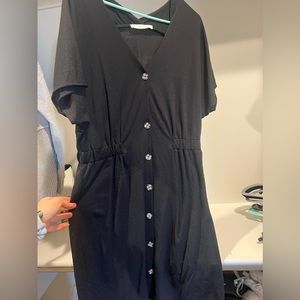 Women’s dress